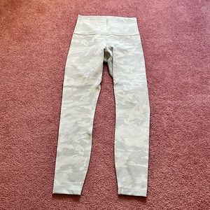 Lululemon leggings size 6